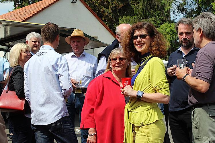 Doris Ahnen beim "Tag der Feuerwehr" in Drais